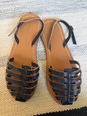Doen Coast Leather Fisherman Sandals